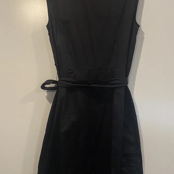 Ann Taylor Loft Black Crepe Sleeveless Ruffled Dress Womens‎ Size 4 (915) - Picture 3 of 5